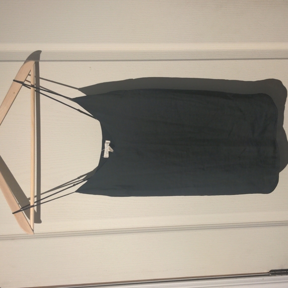 Silence + Noise - Black Tank Top - Picture 1 of 3